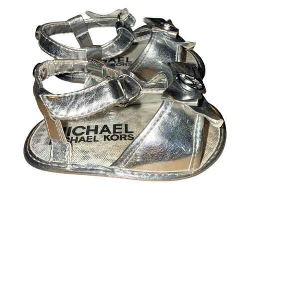 Michael Kors Baby Silver Sandals Shoes Size 2 - Picture 3 of 7